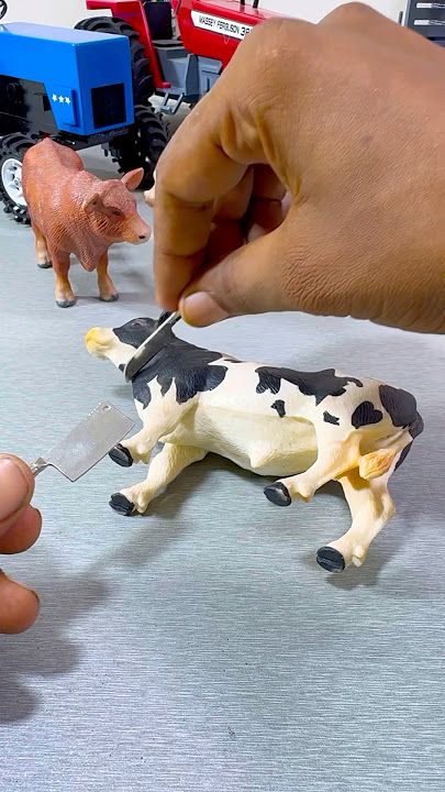 Mini cow toys