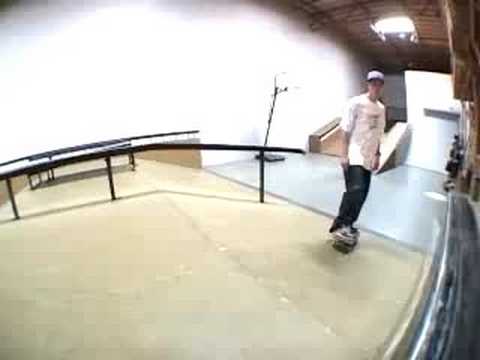 Ryan Gallant Front Noseslide Trick Tip