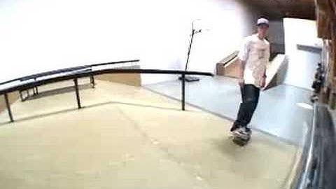 Ryan Gallant Front Noseslide Trick Tip