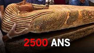 Des archéologues ouvrent un sarcophage de momie vieux de 2500 ans !