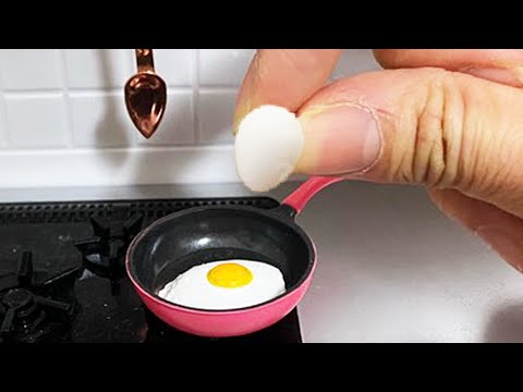 MINIATURE COOKING HOW TO MAKE EGG OMURICE | ASMR Re-Ment Cooking Mukbang Mini Kitchen Set | BoramiTV