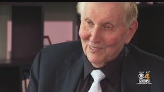 Sumner Redstone, Former Executive Chairman Of CBS And Viacom, Dies At 97
