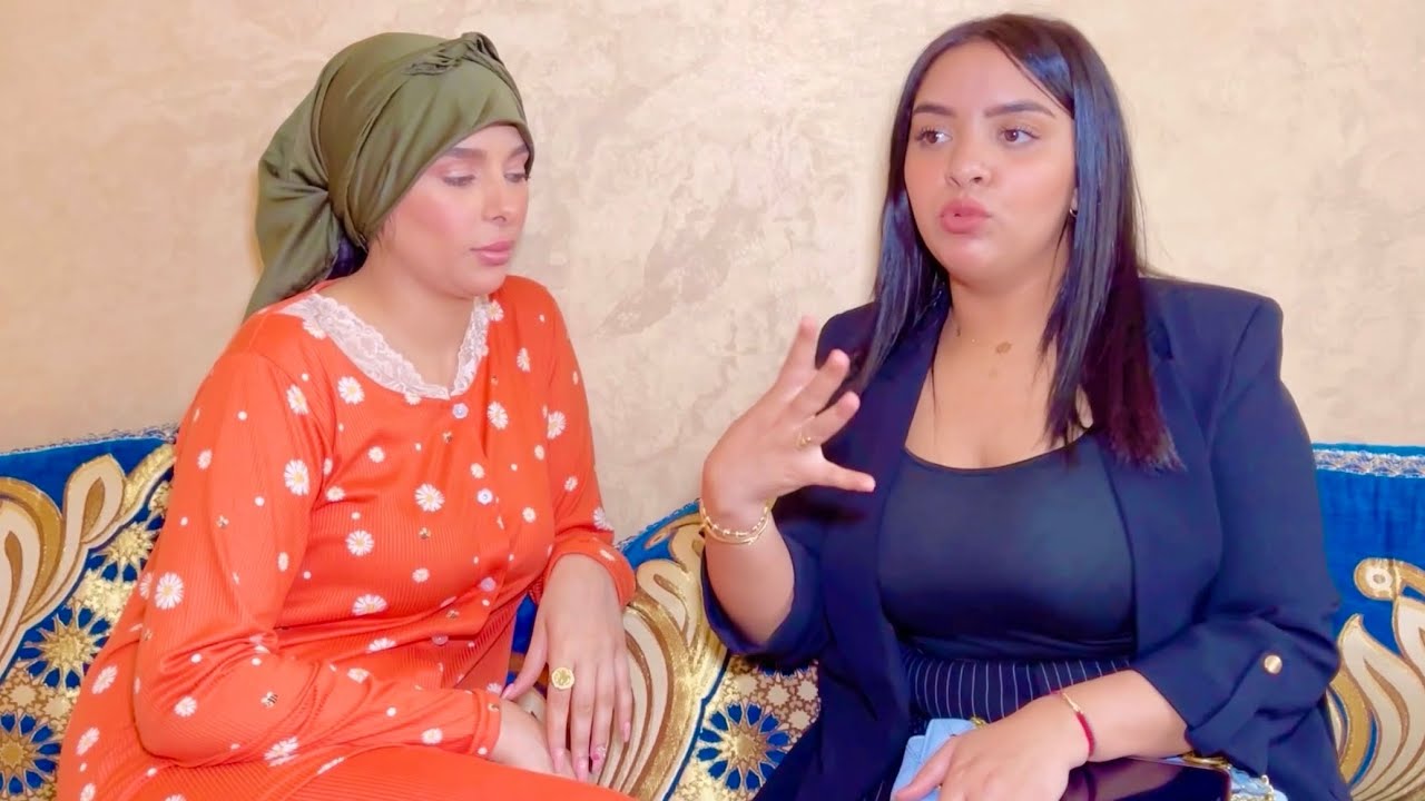 فيلم قصير : معيشا رجلها فدل فحال الخدامة 💔 على قبل شاف ديالها 😱 شاهد الصدمة