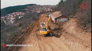 Günebakanda Afeti̇n Yaralarini Sariyoruz.