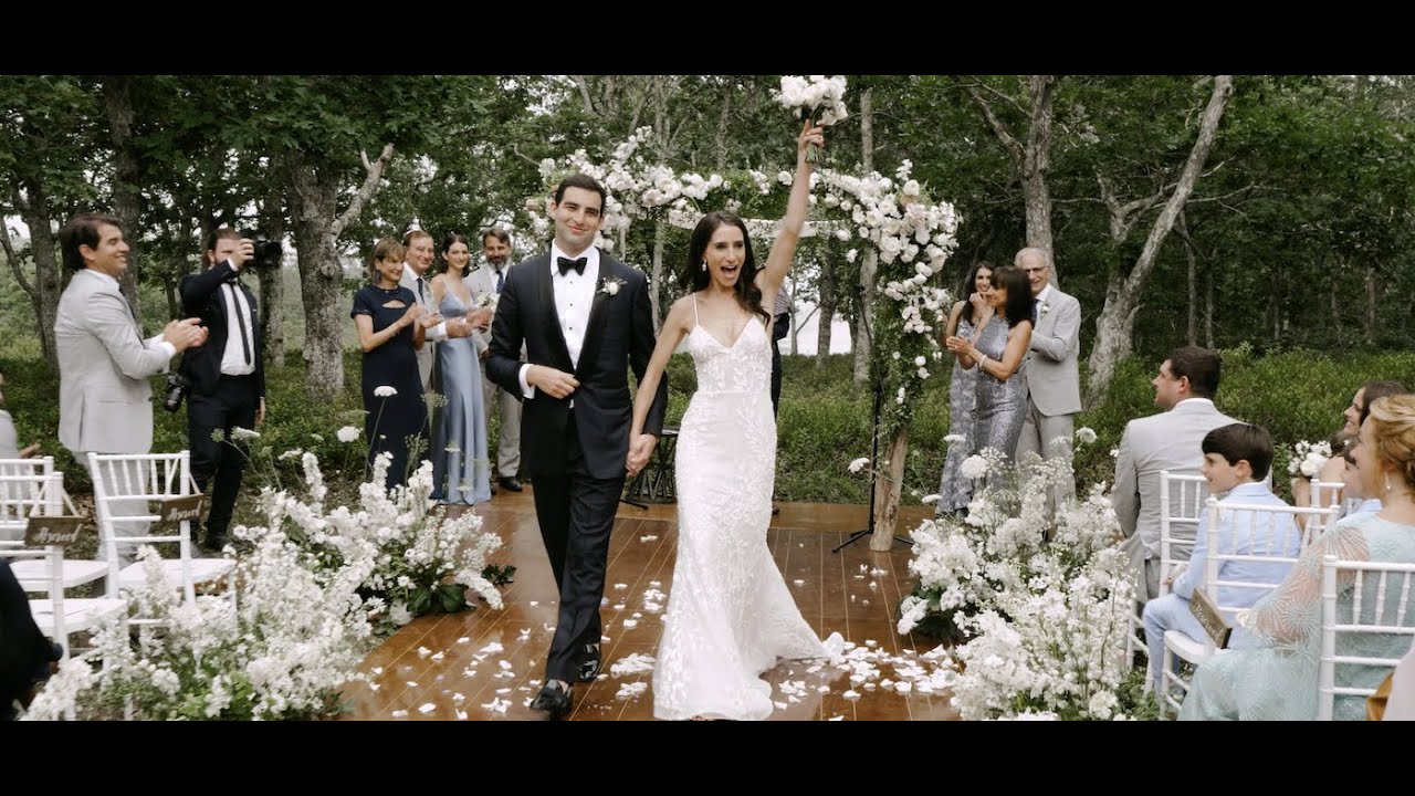 Stunning Martha's Vineyard Wedding on a Private Estate | Ali & Jeff