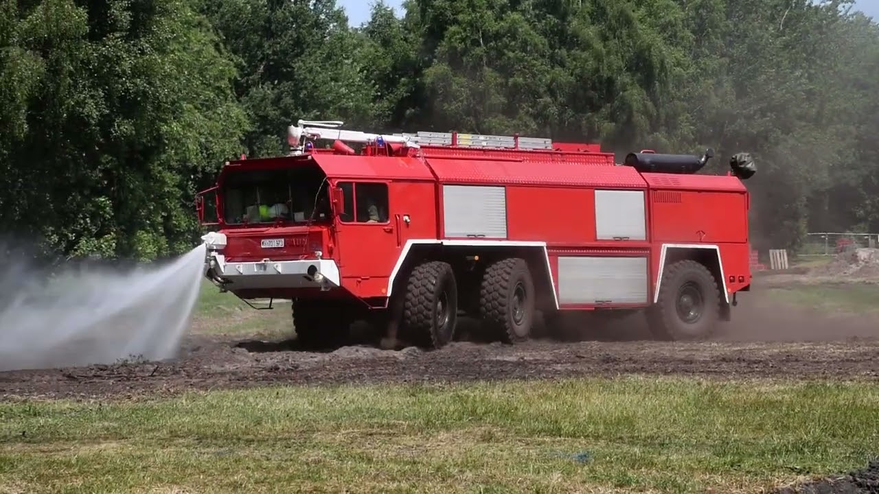 Wasser-Action | Bundeswehr FLF (FlKfz) beim Tag der Bundeswehr