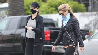 Katherine Schwarzenegger Is Making Mom Maria Shriver Antsy To Become A Grandma