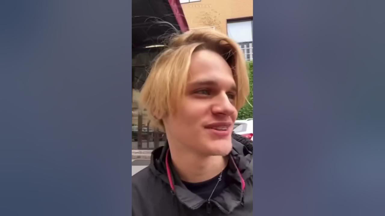 Скам от скали Милано - YouTube