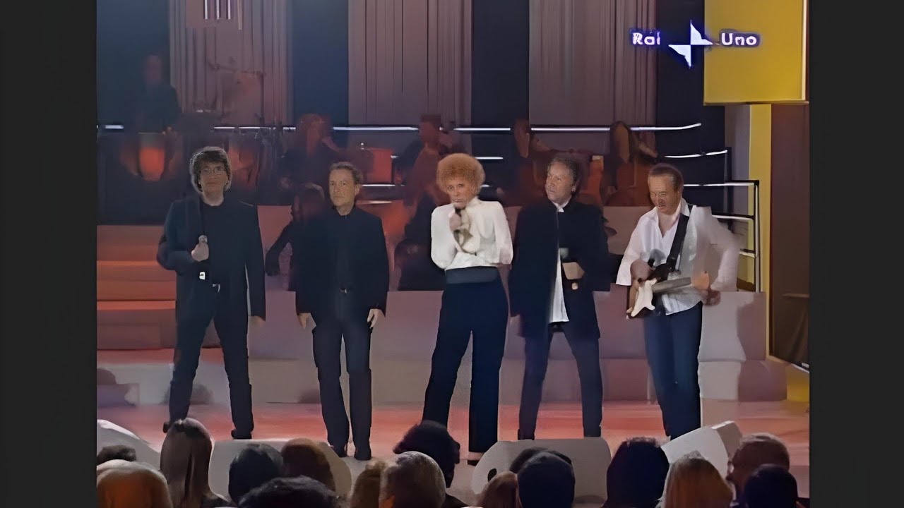 Ornella Vanoni e Pooh - Eternità (Live 2008)