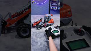 Custom paint service available for LESU Metal 1/14 scale hydraulic RC loader MCL8!