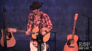 Travis Meadows  "Riser"  @ Eddie Owen Presents chords