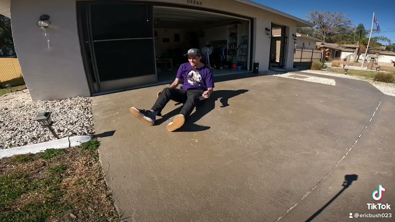 Eric bush skateboarder