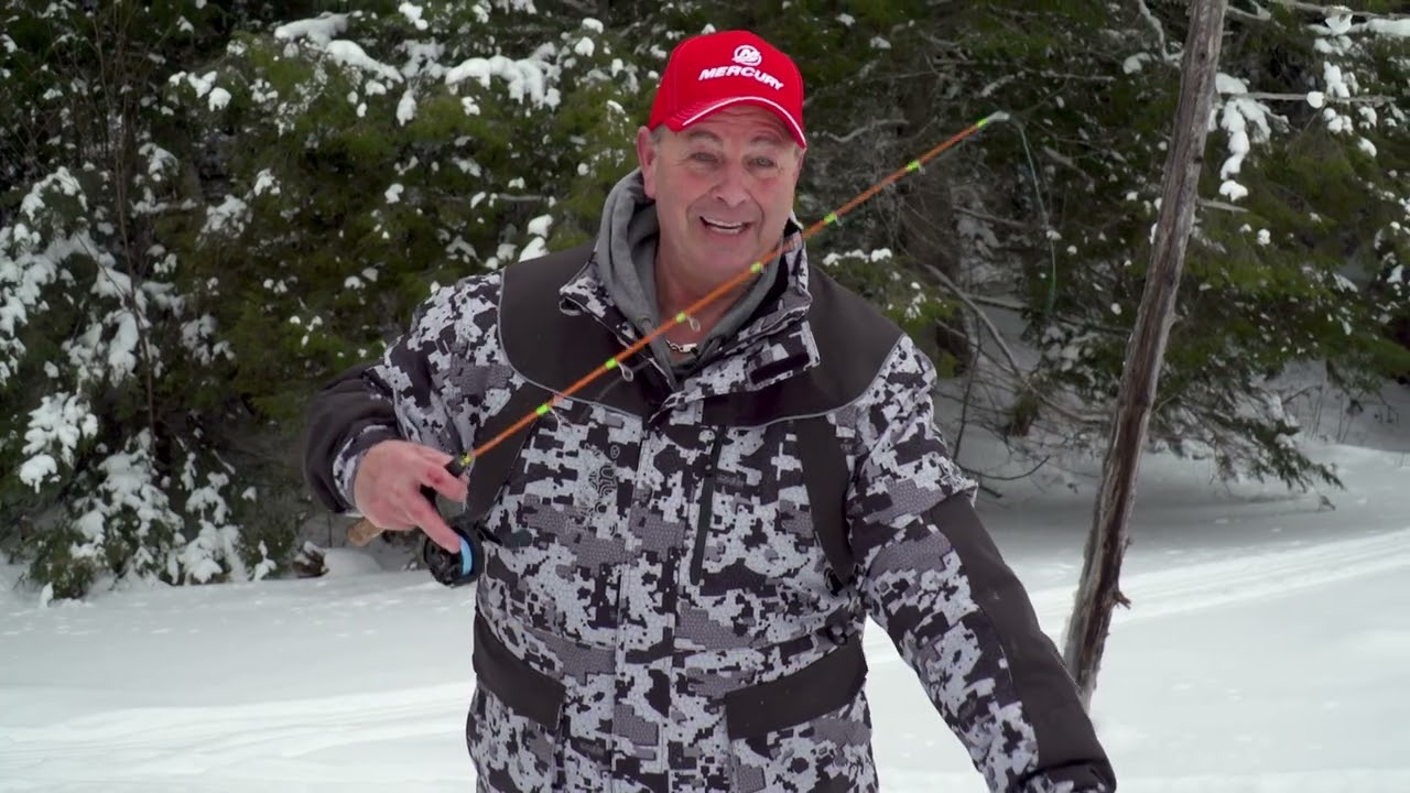 Pêche à la truite sur glace à la Pourvoirie De la Lièvre  - Chasse-Pêche TV Saison 27 - Épisode 12