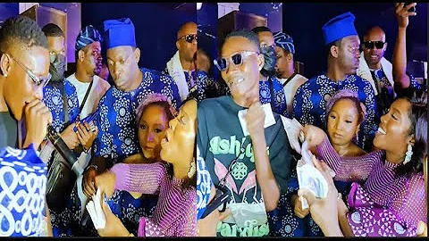 Checkout Zinoleesky Amazing Performance For Tiwa Savage At Her Dad's Burial