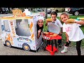 Heidi y Zidane juegan con cocina de juguetes | Juegan a cocinar con kitchen toys