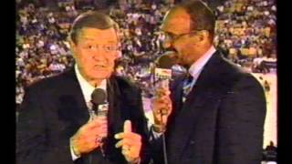 1996 preseason Sixers - Lakers. Shaq, Van Exel,Kobe Bryant, Iverson, Weatherspoon, Chick Hearn