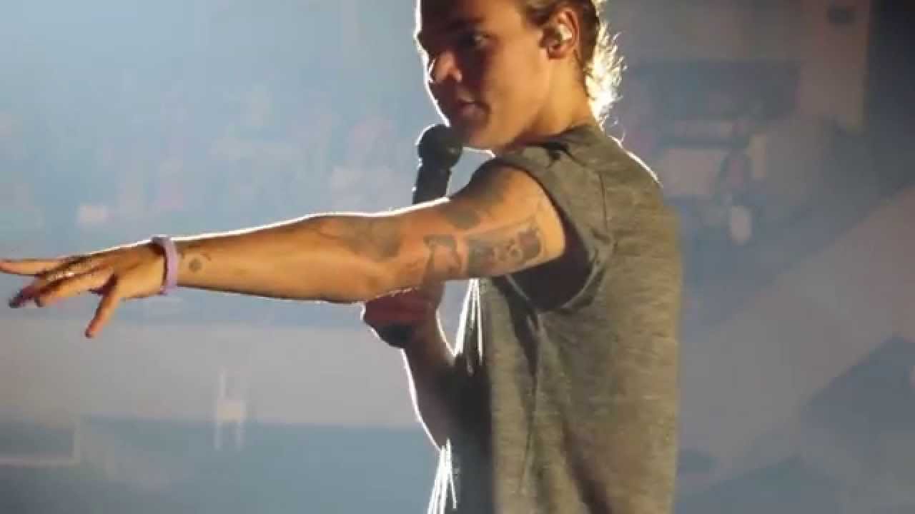 one direction - happy birthday/alive/one thing/diana/olly murs cover - san antonio 9/21/14