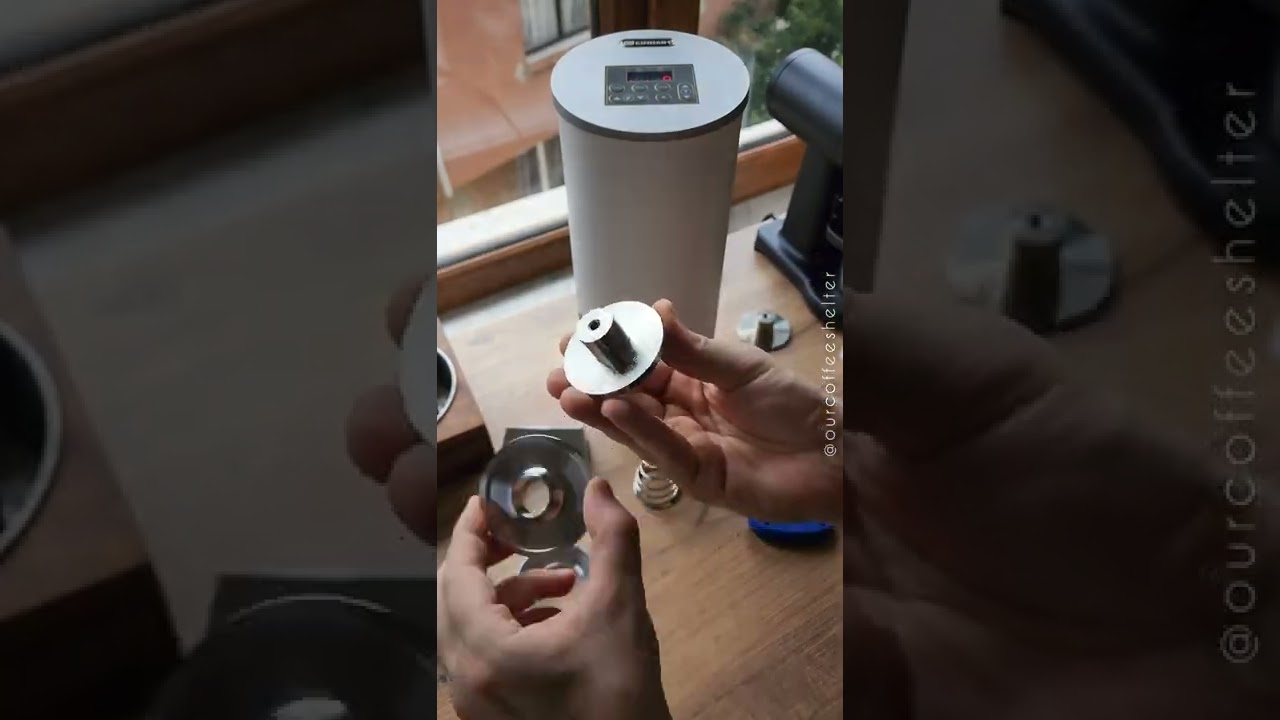 Cinoart PT2 Automatic Tamper 58.5mm ! 🤍💫 - YouTube
