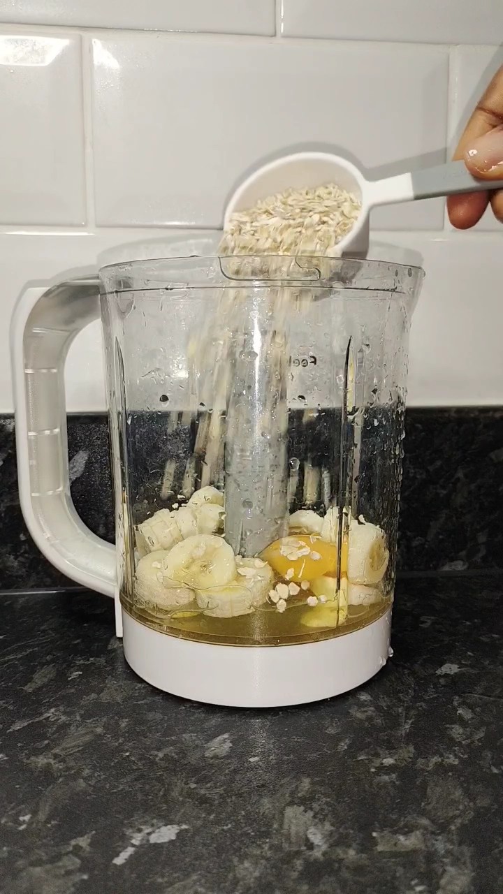 Baby Weaning Banana Egg And Oats Pancake babyledweaning babyfood Baby Weaning Banana Egg And Oats Pancake babyledweaning babyfood
