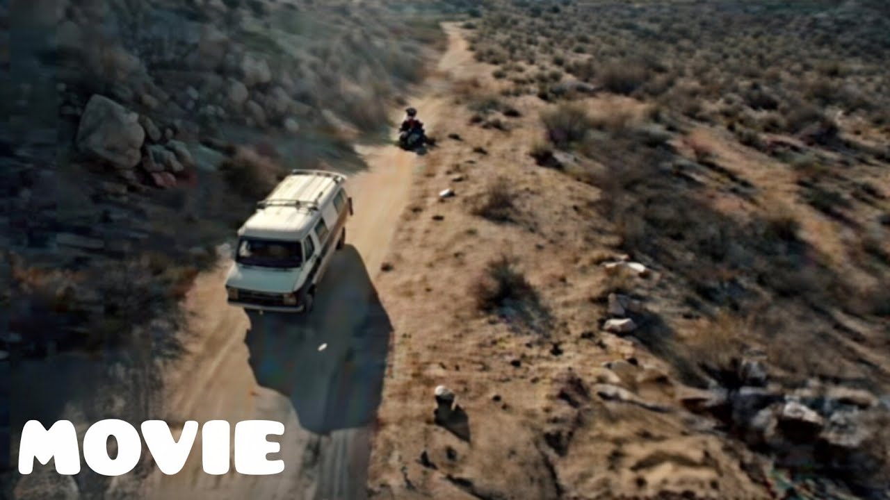 ABANDONED IN THE DESERT ! Finds salvation in a forgotten ghost town.