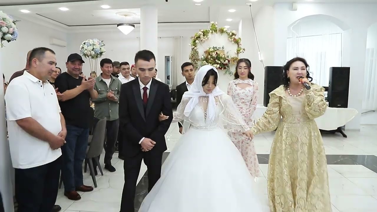 Москва шаары . Той кызматы боюнча тел +79777383302 