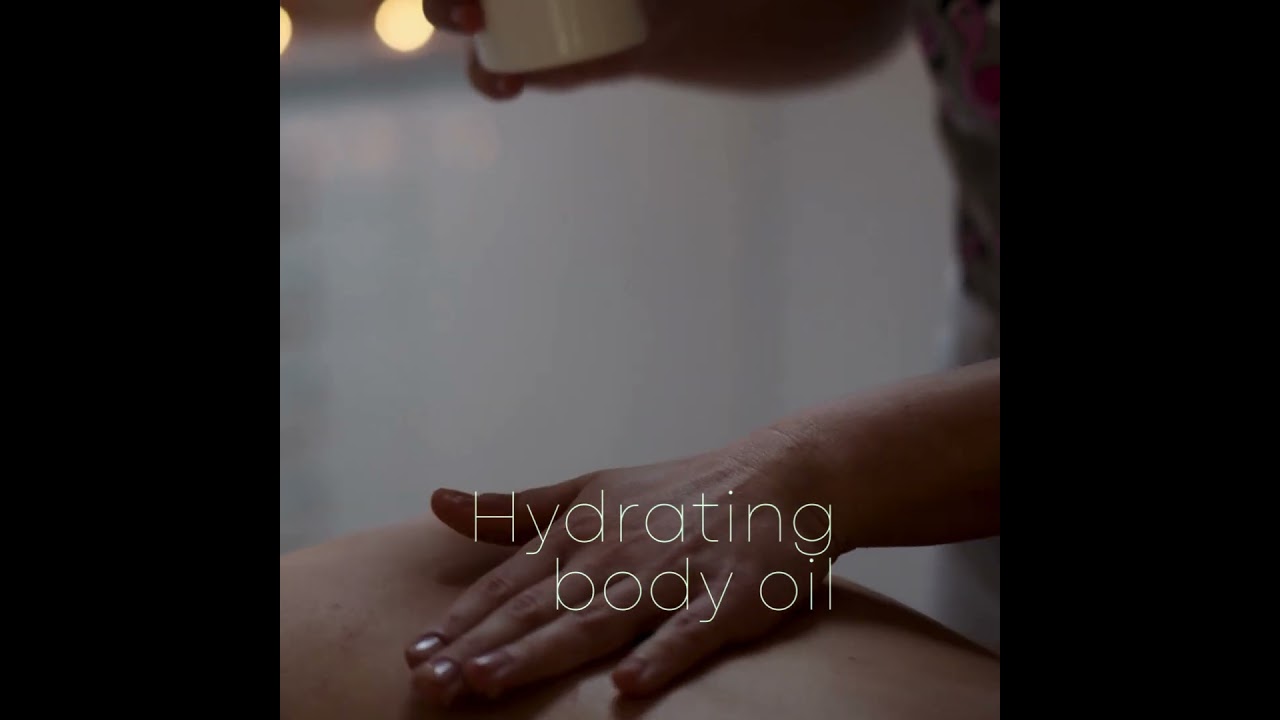 Luxurious hydrating Body Oil