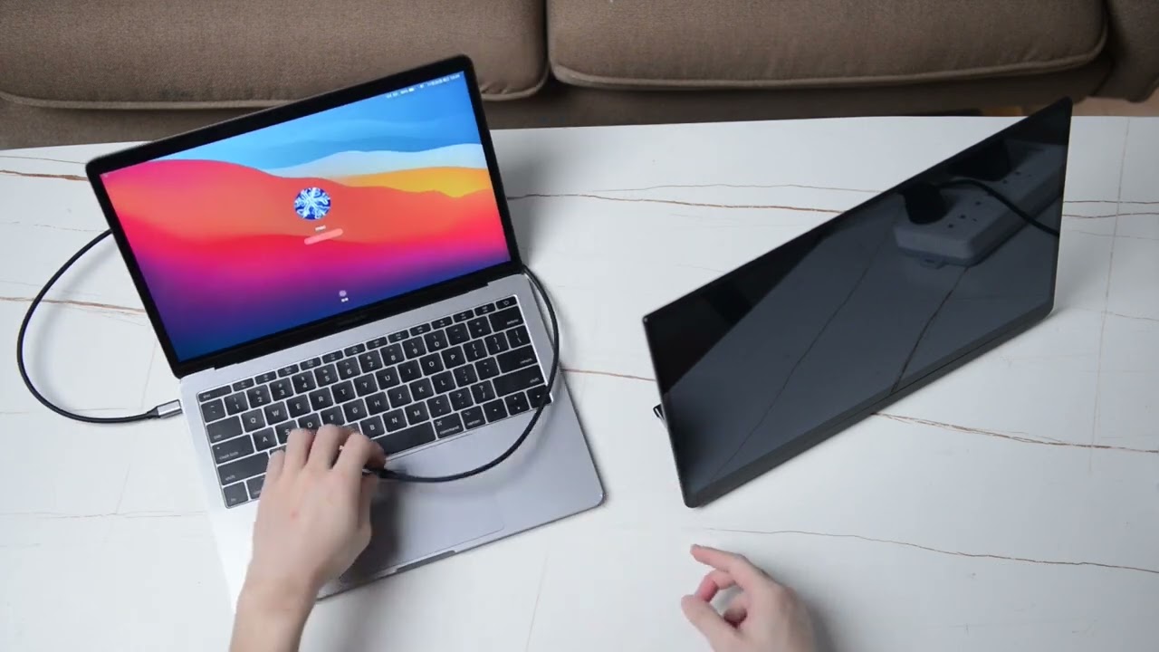 How to Connect Your Laptop with a Full-Function Type C Cable