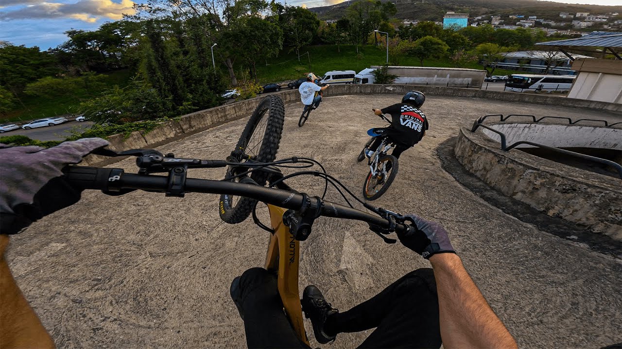 Bursa Urban Downhill ⚡️ Road Gap