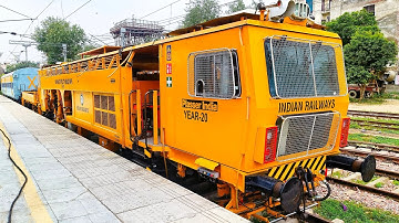 Unimat Split Head MFI (Plasser India) at Beas Junction | Video No.150