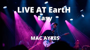 Mac Ayres Performs "Easy" Live at EartH LDN | SAJREACTS