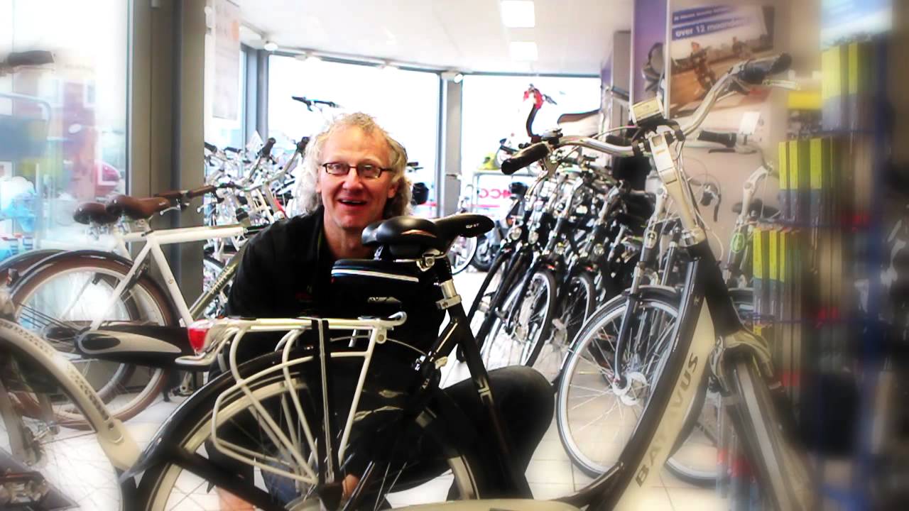 Batavus Premium dealer Auto + Fiets Totaal Jan Musch (207) - YouTube