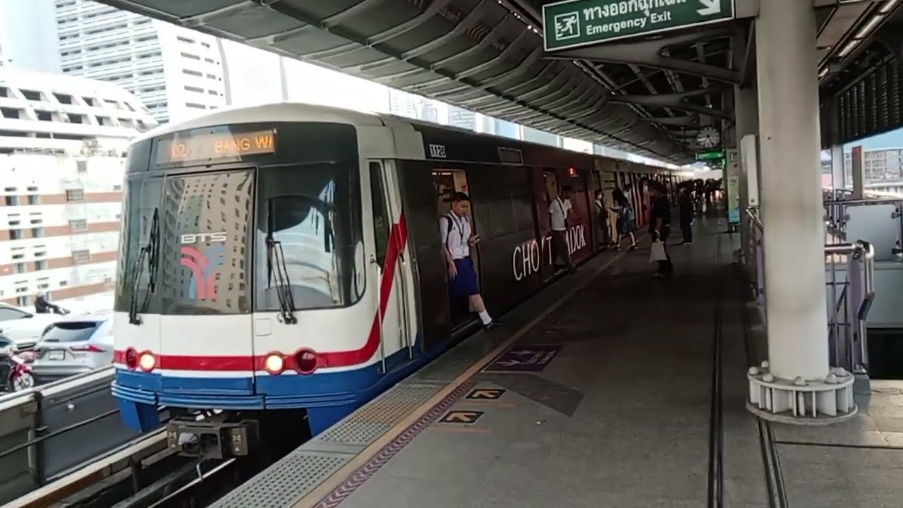 รวมขบวนรถไฟฟ้า BTS สายสีลม 12 ขบวน เข้าออกในชานชาลาที่ 3 สถานีสะพานตากสิน EP.200