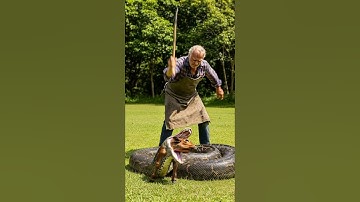 Will the old man manage to save the cow from the snake? #8🐄🐍 #rescue #cow #snake #OldManVsSnake