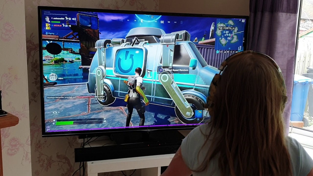 Doll playing fortnite! YouTube