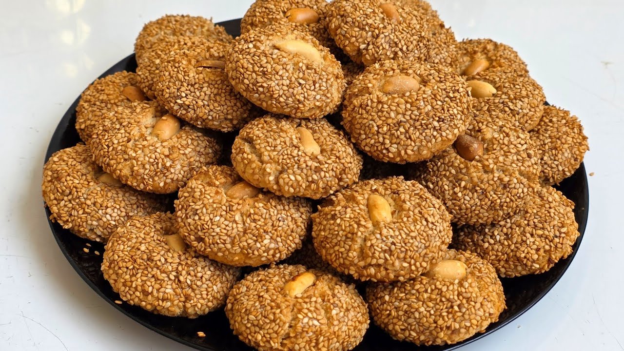 حلوة العشر دقائق⁉️ لشرب الشاي حلوة جنجلان مداقها رائع متشبعوش منها هشيشة ولذيذة وكتخرج كمية كثيرة