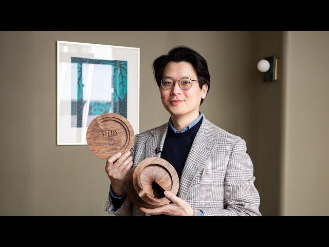 What's On - Cerruti Summer Tweed Sport Coat, The Spiral Ashtray