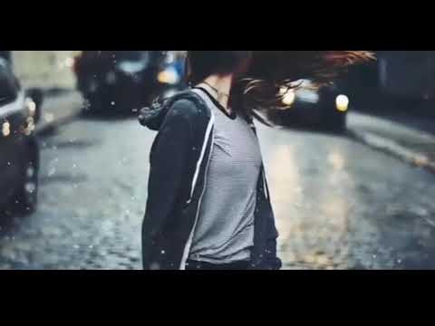 هند السامعي في وحدتي والحزن بي