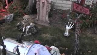 Hazel St Halloween Haunt 2010