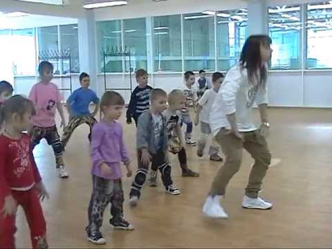 Dance Family INFINITI.mpg Dance Family INFINITI.mpg