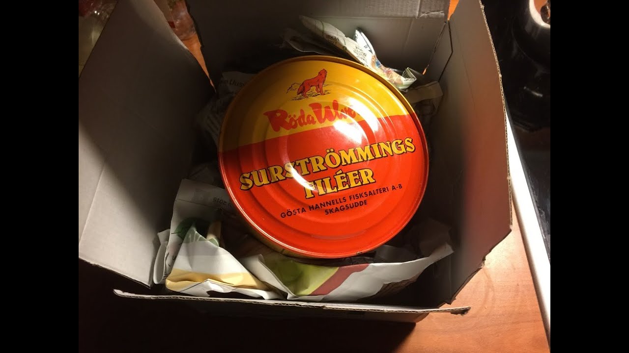Testissä surströmming - ruotsalaista hapansilakkaa