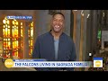 Michael Strahan goes inside the Sagrada Familia in Barcelona