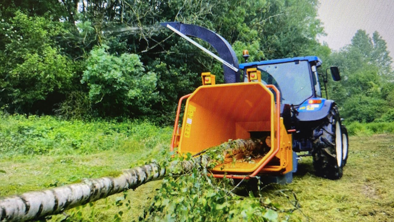 Vandaele TV2740 wood chipper YouTube