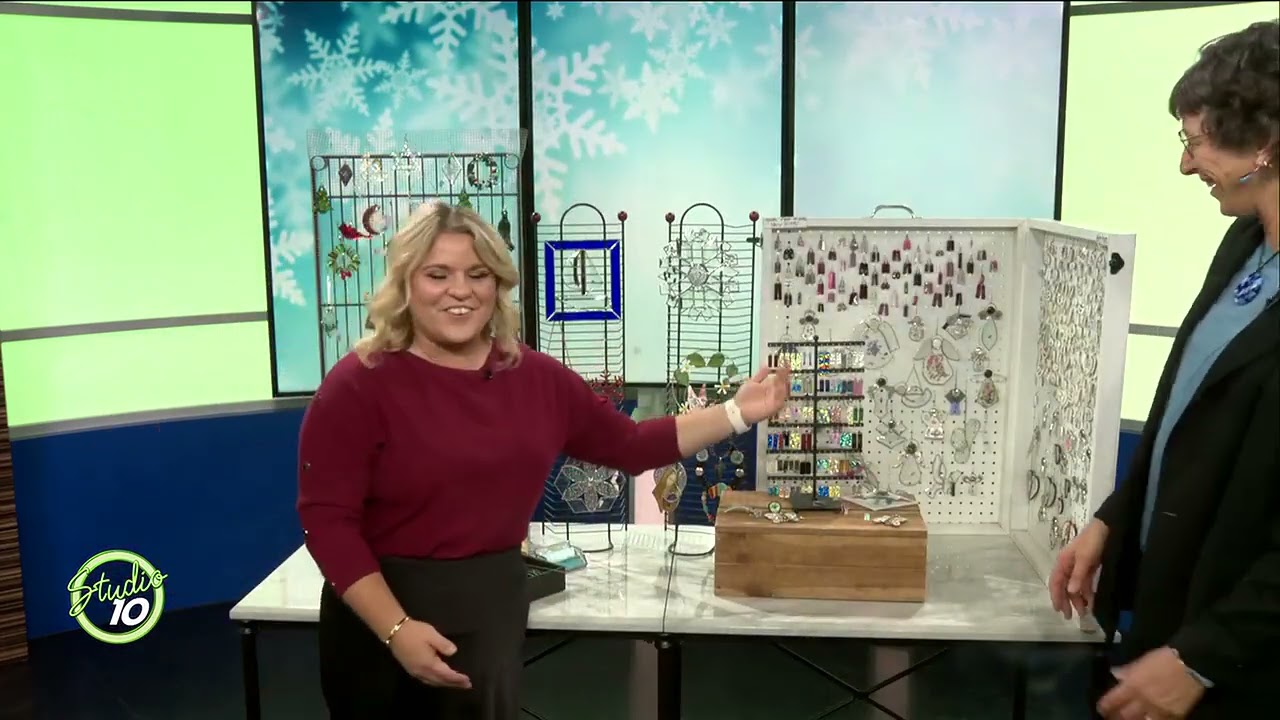 Женщина из Лесли создает произведения искусства из стекла и битого фарфора