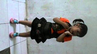 safira 'goyang mujair'