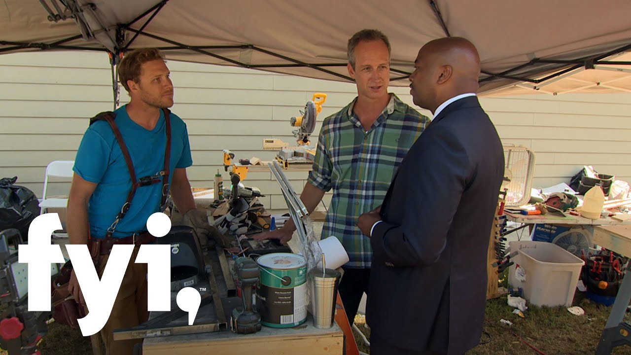 Tiny House Nation: Bonus: A Visit From Councilman Kwanza Hall (Season 3, Episode 3)
