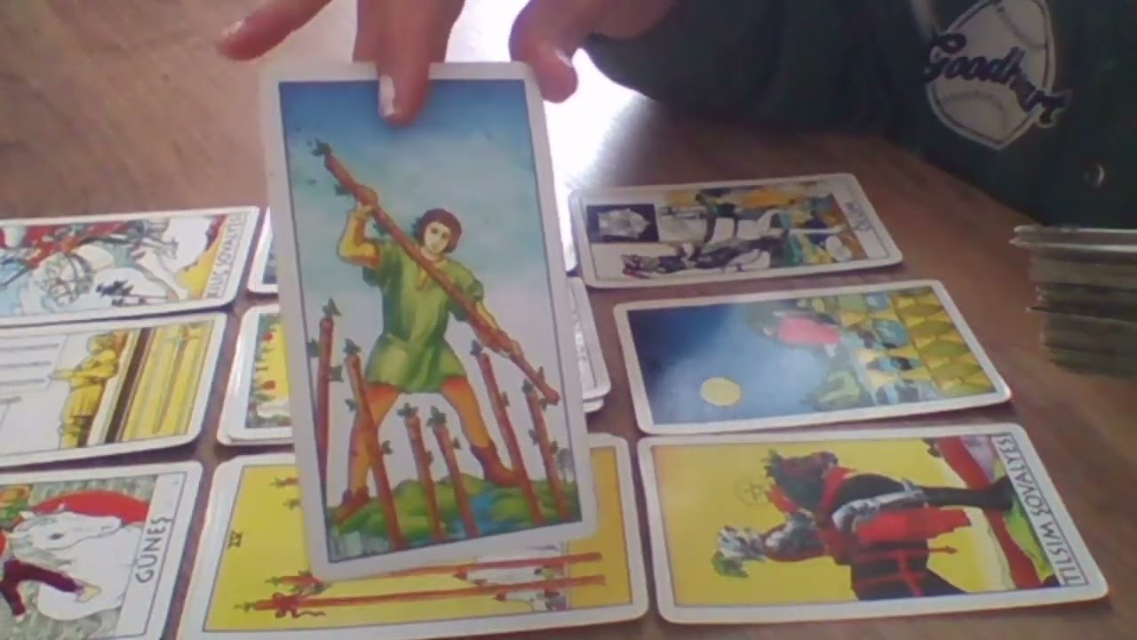 Aklımdaki Kişi Ne Hissediyor Ne Düşünüyor - İlahi Adalet Tarot