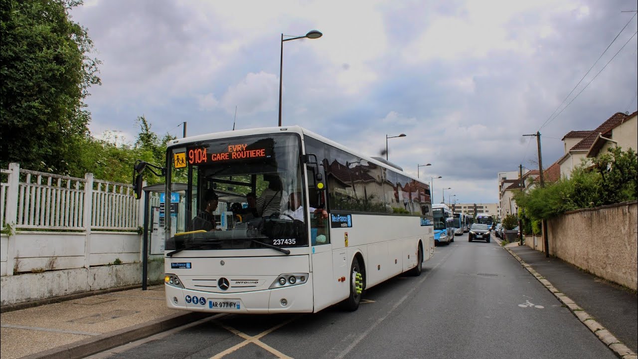 RETOUR DÉPÔT - Mercedes Benz Intouro OM926 Boîte Manuelle 6 €4 237435.