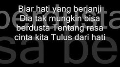 Ruri Feat Cynthia - Pesan Dari Hati (Lyrics Video)  - Durasi: 4:01. 