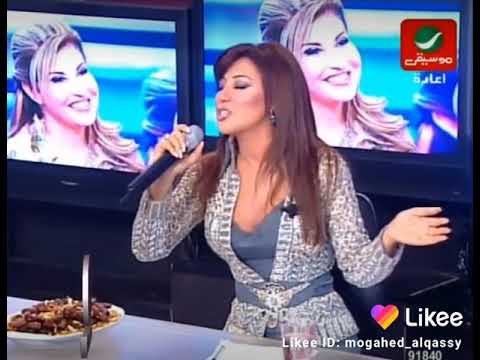 نجوى كرم انا هيا الحنونه