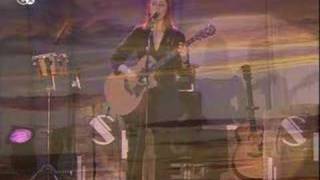 Suzanne Vega - The Queen And The Soldier